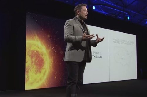 Elon Musk Tesla Energy Powerwall Presentation. Photo by General Physics Laboratory (GPL). License: CC BY-ND 2.0.