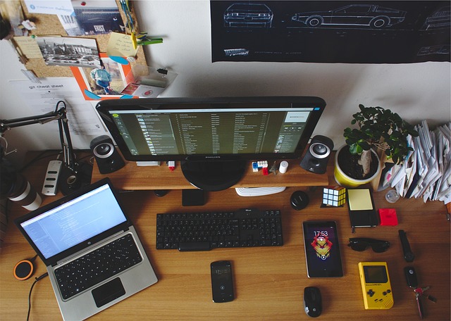 Gadgets Desk